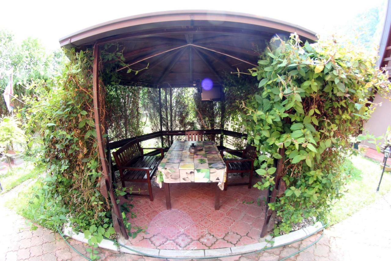 Viola I Detelina Apartments Perucac Luaran gambar